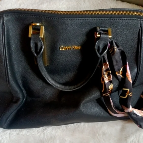 Calvin Klein Tote - Picture 1 of 7
